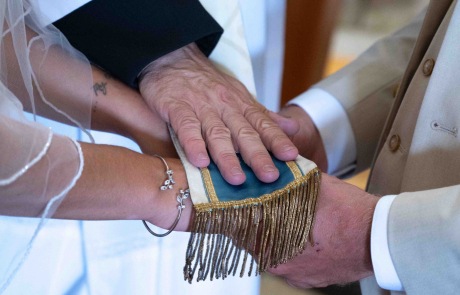 Meilleur Photographe professionnel dans le Vaucluse nouvelle photo d eglise durant un mariage Meilleur Photographe professionnel dans le Vaucluse nouvelle photo d eglise durant un mariage