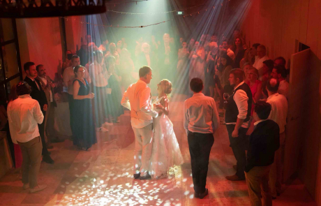 Photographie de mariage dans le Vaucluse en Provence soiree dansante Photographie de mariage dans le Vaucluse en Provence soiree dansante