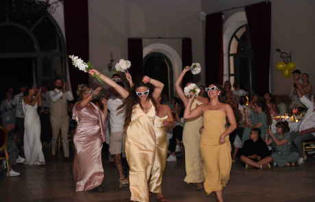 Photos de mariage romantiques en Provence pres d avignon Photos de mariage romantiques en Provence pres d avignon